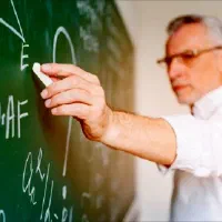 تدریس خصوصی، آزمون