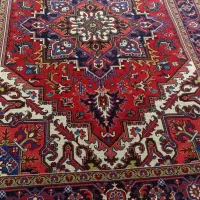 یک عدد فرش هریس تاجری|فرش|صوفیان, |دیوار