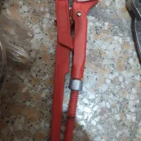 آچار لوله گیر