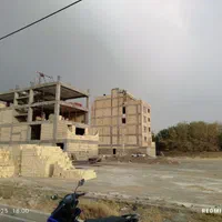 زمین دویست متری