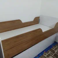 تخت نوجوان سایز بزرگ دوطبقه میزبان ومیهمان|تخت و سرویس خواب|مشهد, کوی سیدی|دیوار