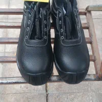 کفش ایمنی شماره 44