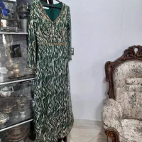 لباس مجلسی|لباس|فردوس (خراسان), |دیوار