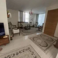 فروش-ویلایی-200-متری-2-طبقه-در-باغ-حوض