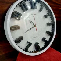 ساعت دیواری