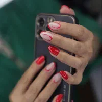خدمات ناخن و آموزش