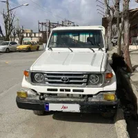 تویوتا وانت ۱۹۸۶