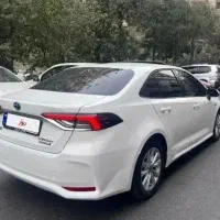 تویوتا کرولا هیبرید الیت ۱۸۰۰|خودرو سواری و وانت|کرمان, |دیوار