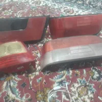 تعدادی چراغ خطر عقب پژو وپارس و۱۱۱۱