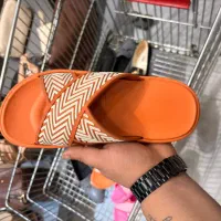 تعدادی کفش دمپایی 150|کیف، کفش، کمربند|شیراز, شهرک قمشه|دیوار