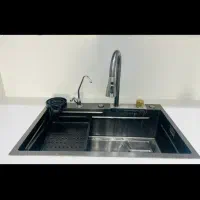 سینگ واردادتی همراه شیراب و لیوان شور