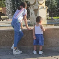 استخدام پرستار و مربی کودک در منزل‌کودک