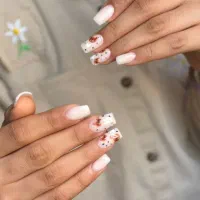 کاشت ژل و پدیکور / آموزش تخصصی ناخن و پدیکور|خدمات آرایشگری و زیبایی|اهواز, نادری|دیوار