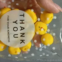 جوجه ریزه چسبونک