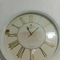 ساعت دیواری