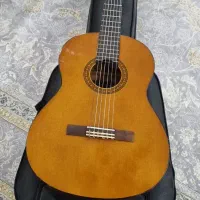 گیتار یاماها C40