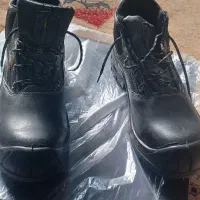 تعداد بیست جفت کفش ایمنی|کیف، کفش، کمربند|فارسان, |دیوار