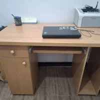 میز کامپیوتر