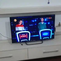 میز تلوزیون دیواری