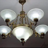 یک عدد لوستر برنزی 5 شعله