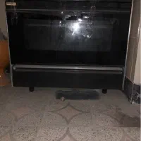 گاز ۵ شعله با فر کاملا سالم