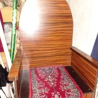 منبر امام حسین|صندلی و نیمکت|آبادان, |دیوار