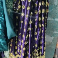 لباس حاشیه دار