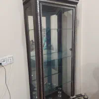 بوفه سلطنتی چوبی (منبت کاری ظریف +آیینه کاری داخل)