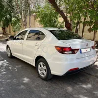 شاهین G بکر