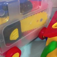 چهار اسباب بازی کودکان