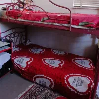تخت دو طبقه فلزی|تخت و سرویس خواب|شیراز, فرودگاه شهید دستغیب شیراز|دیوار