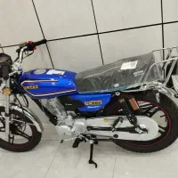 موتور سیکلت همتاز پلاس