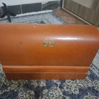چرخ خیاطی دستی قدیمی خوش رنگ|چرخ خیاطی و ریسندگی|اصفهان, باغ فردوس|دیوار