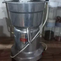 آبمیوه گیری حلال