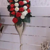 گل و گلدون طلایی