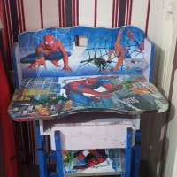 میز تحریر اسپایدرمن سالم