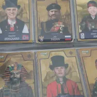 فروش|اسباببازی|پرند, فاز ۵|دیوار