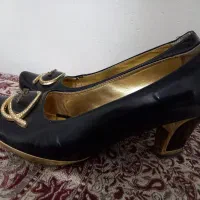 کفش مجلسی ورنی زنانه پاشنه ۵ سانت سایز۳۹|کیف، کفش، کمربند|مشهد, انقلاب|دیوار