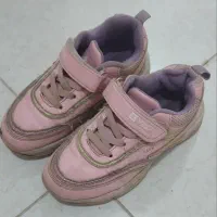 کفش دخترانه اسپرت خارجی سایز 32
