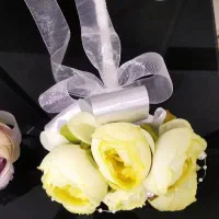 گیفت.  گل عروس.  حنابندون.  تولد|گل مصنوعی|بندر امام خمینی, |دیوار