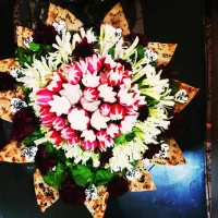 پاک کردن باقالا سبزی سفارش نون پنیر سبزی عقد