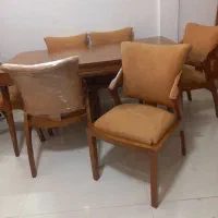میز نهارخوری ۶ نفره نو نو مناسب جهیزیه دکوری بوده
