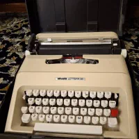 ماشین تایپ olivitti