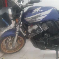 سی بی ۴۰۰ مدل ۲۰۰۵