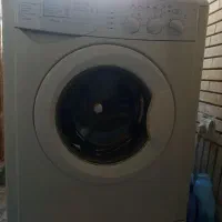 ماشین لباسشویی و یخچال