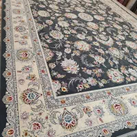 کارخانه فرش های اقتصادی وهمچنین سنگین بافت