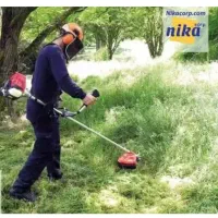 کار با دستگاه علف تراش