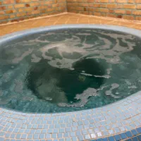 سوئیت فول امکانات با جکوزی اختصاصی