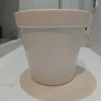 گلدان سرامیکی در حد نو