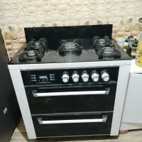 یک عدد اجاق گاز پنج شعله